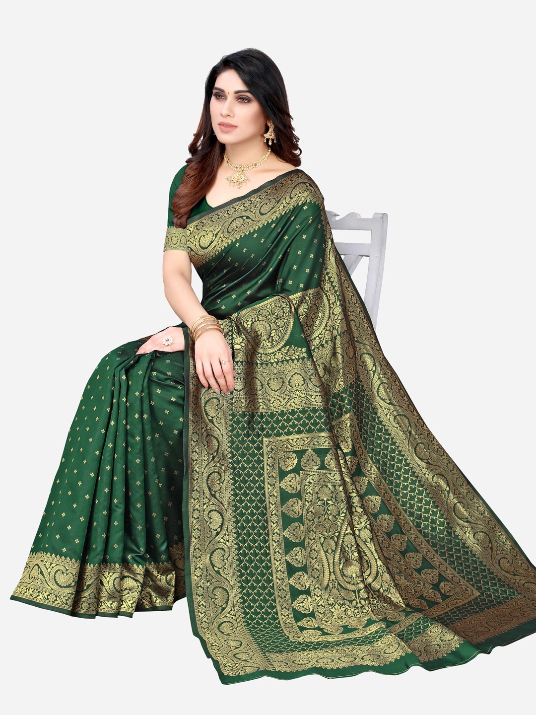 

SIRIL Green & Gold-Toned Woven Design Zari Banarasi Saree