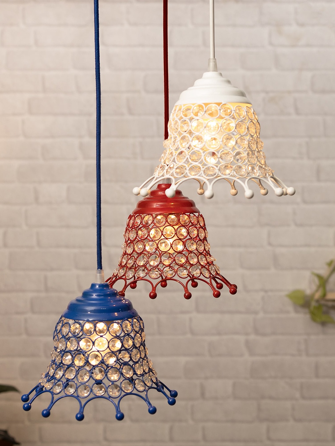 

Homesake Blue & White 3-Light Cluster Hanging Ceiling Lamp