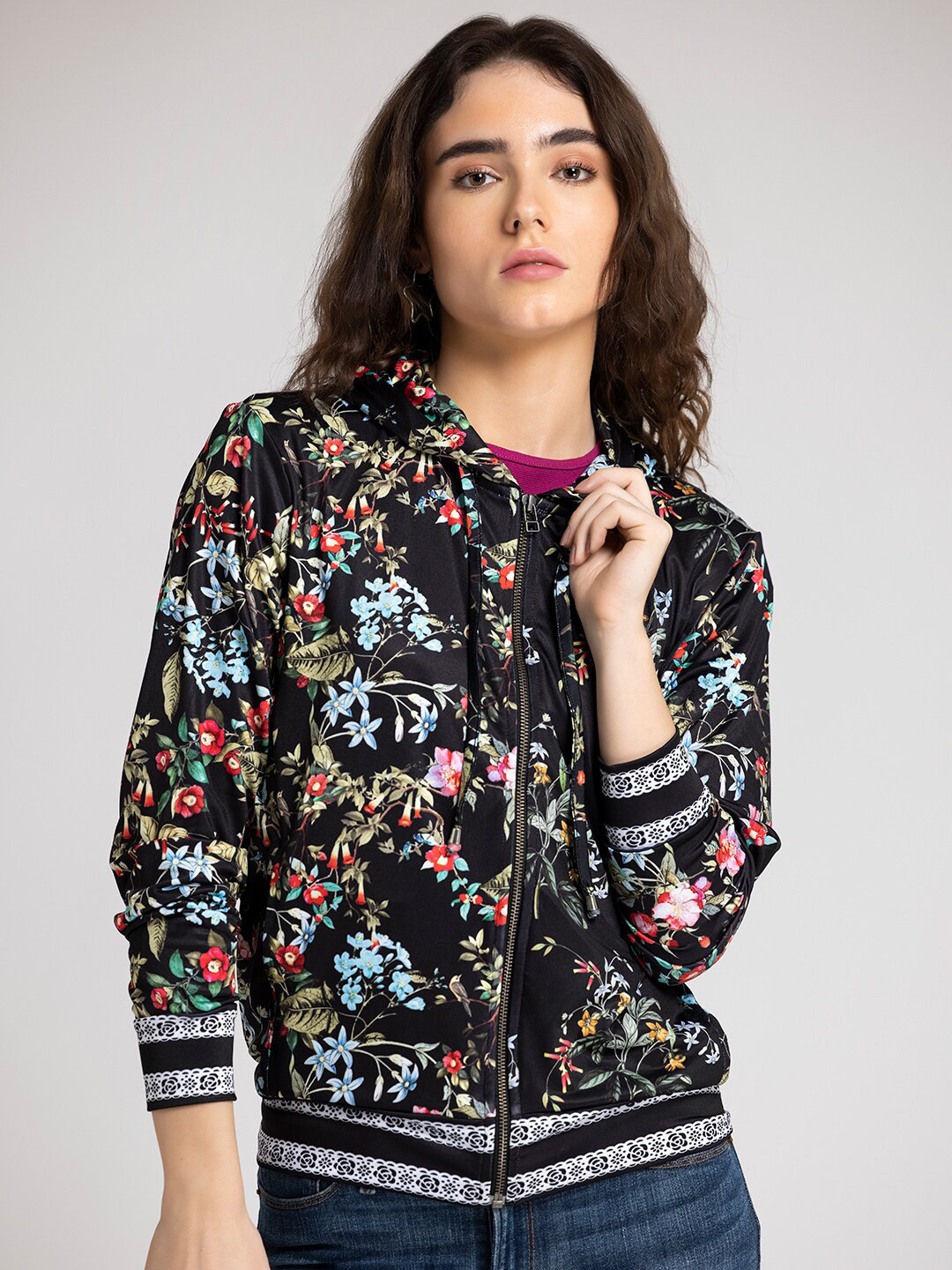 

SHAYE Women Black Printed Hooded Sweatshirt