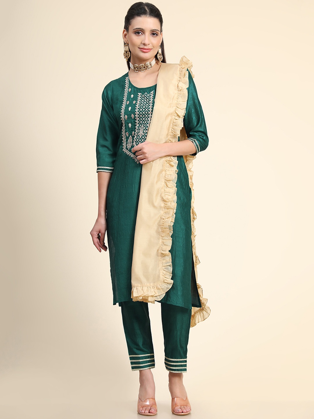 

KALINI Women Green Ethnic Motifs Embroidered Gotta Patti Pure Silk Kurta with Trousers & With Dupatta