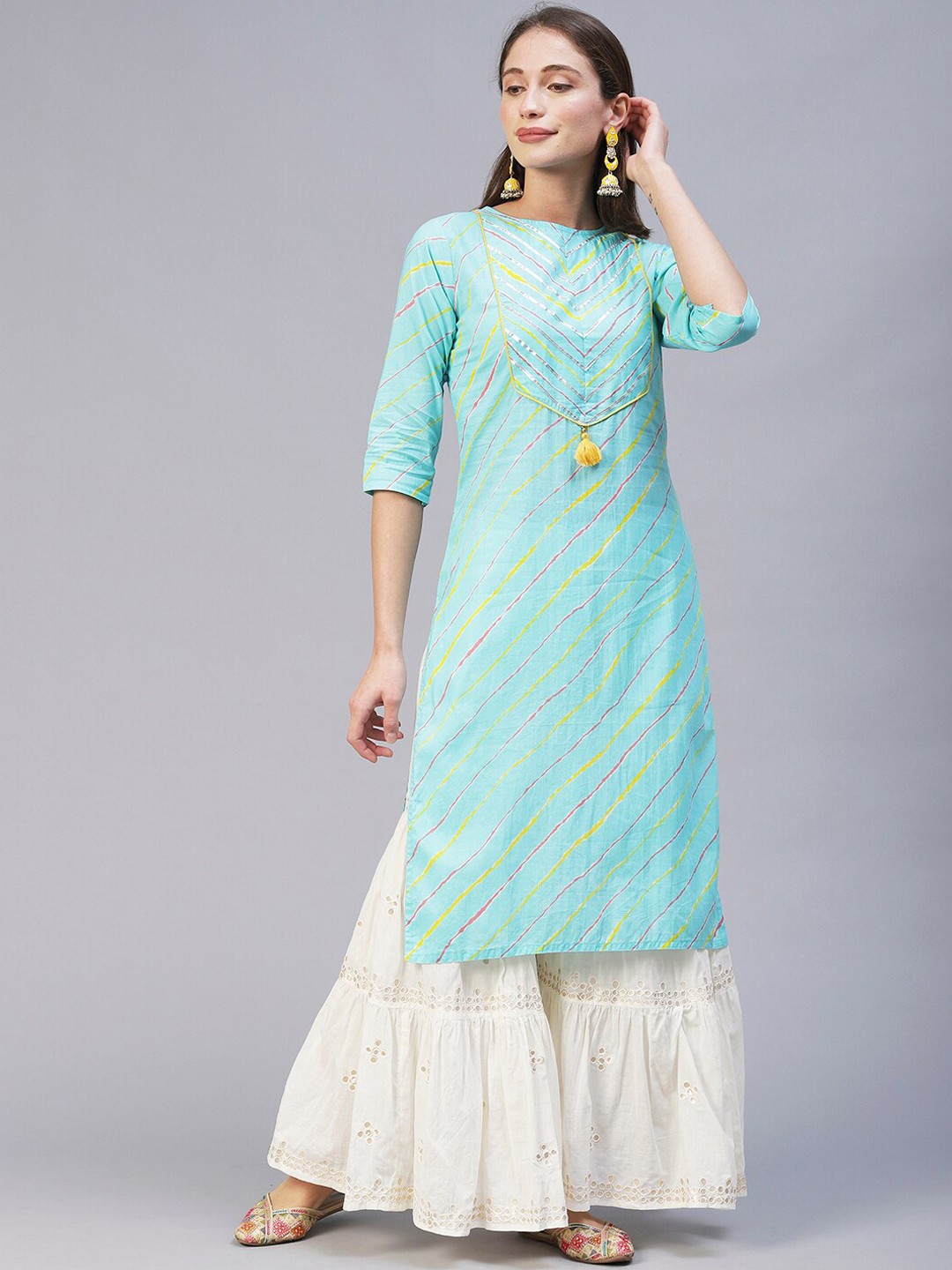 

POONAM DESIGNER Women Blue Striped Kurta
