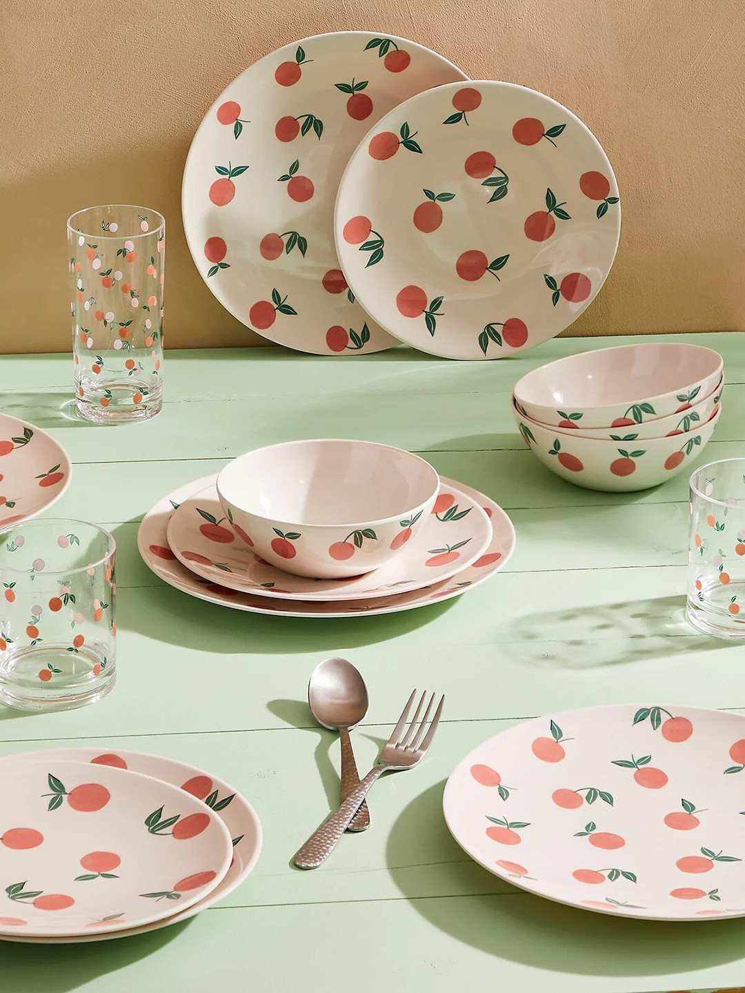 

Marks & Spencer White & Orange 4 Pieces Printed Bone China Glossy Bowls