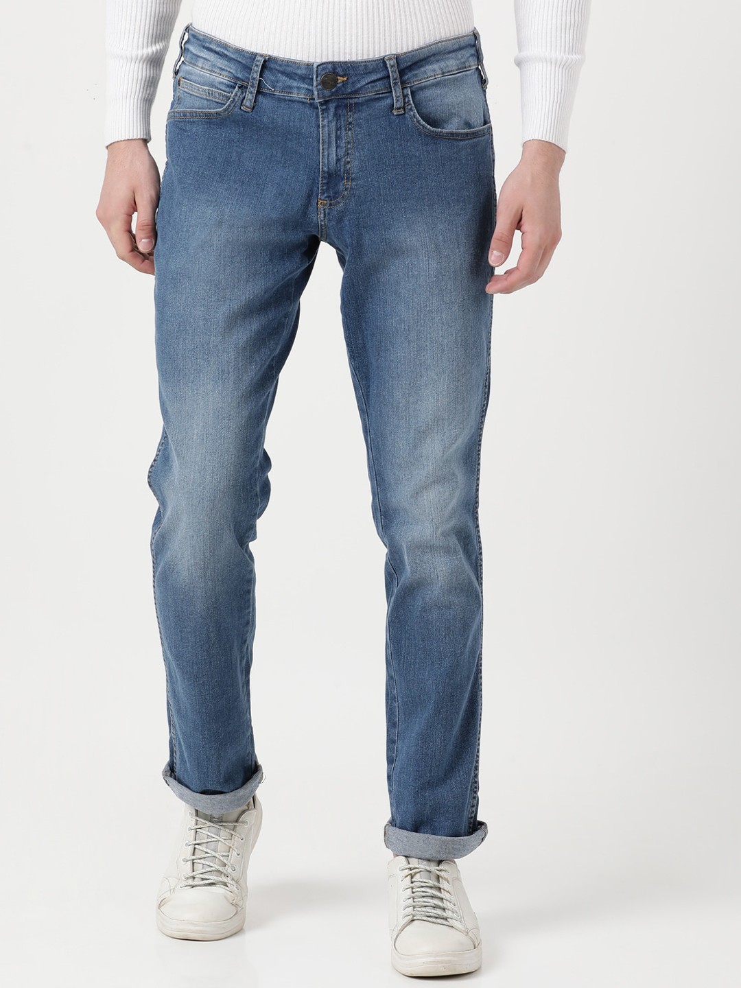 

Wrangler Men Blue Skanders Slim Fit Low-Rise Heavy Fade Stretchable Jeans