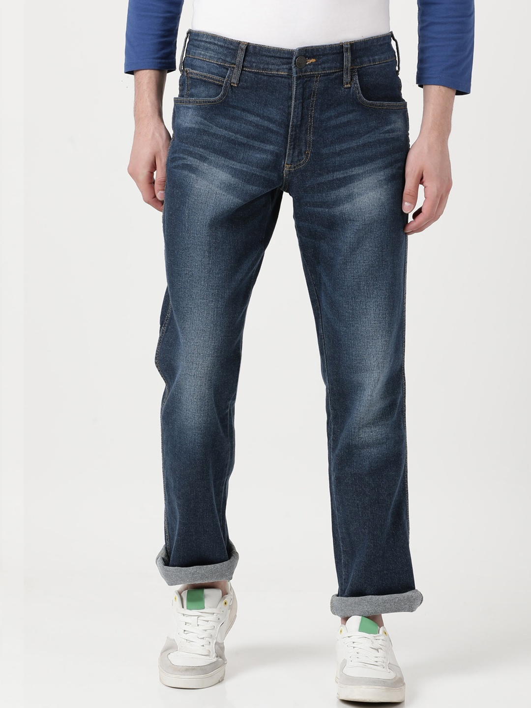 

Wrangler Men Blue Cotton Millard Straight Fit Heavy Fade Jeans