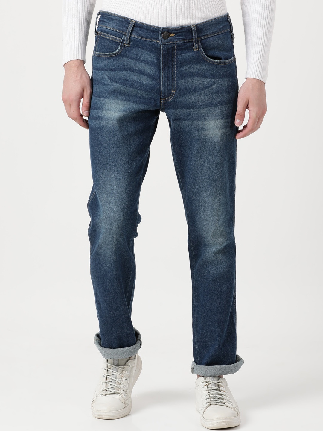 

Wrangler Men Blue Millard Straight Fit Heavy Fade Stretchable Jeans