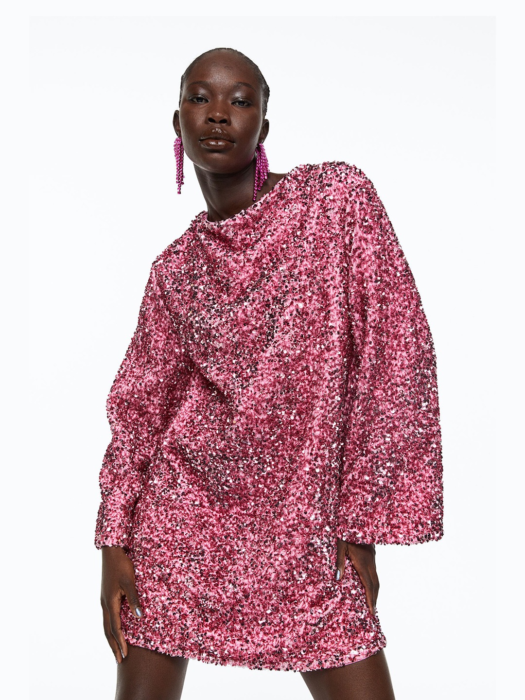 

H&M Woman Pink Sequined Dress