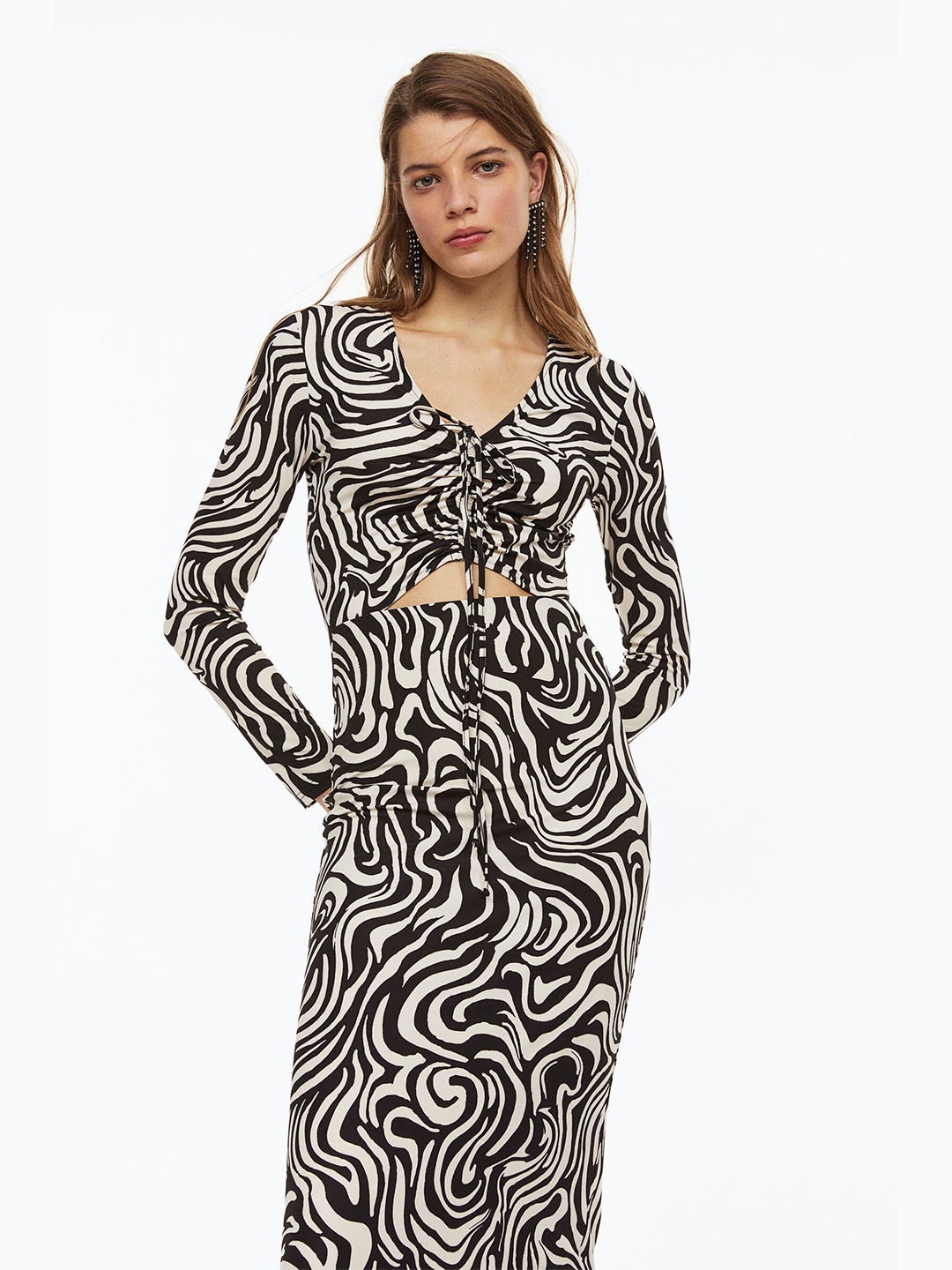 

H&M Woman Black Drawstring-Detail Bodycon Dress