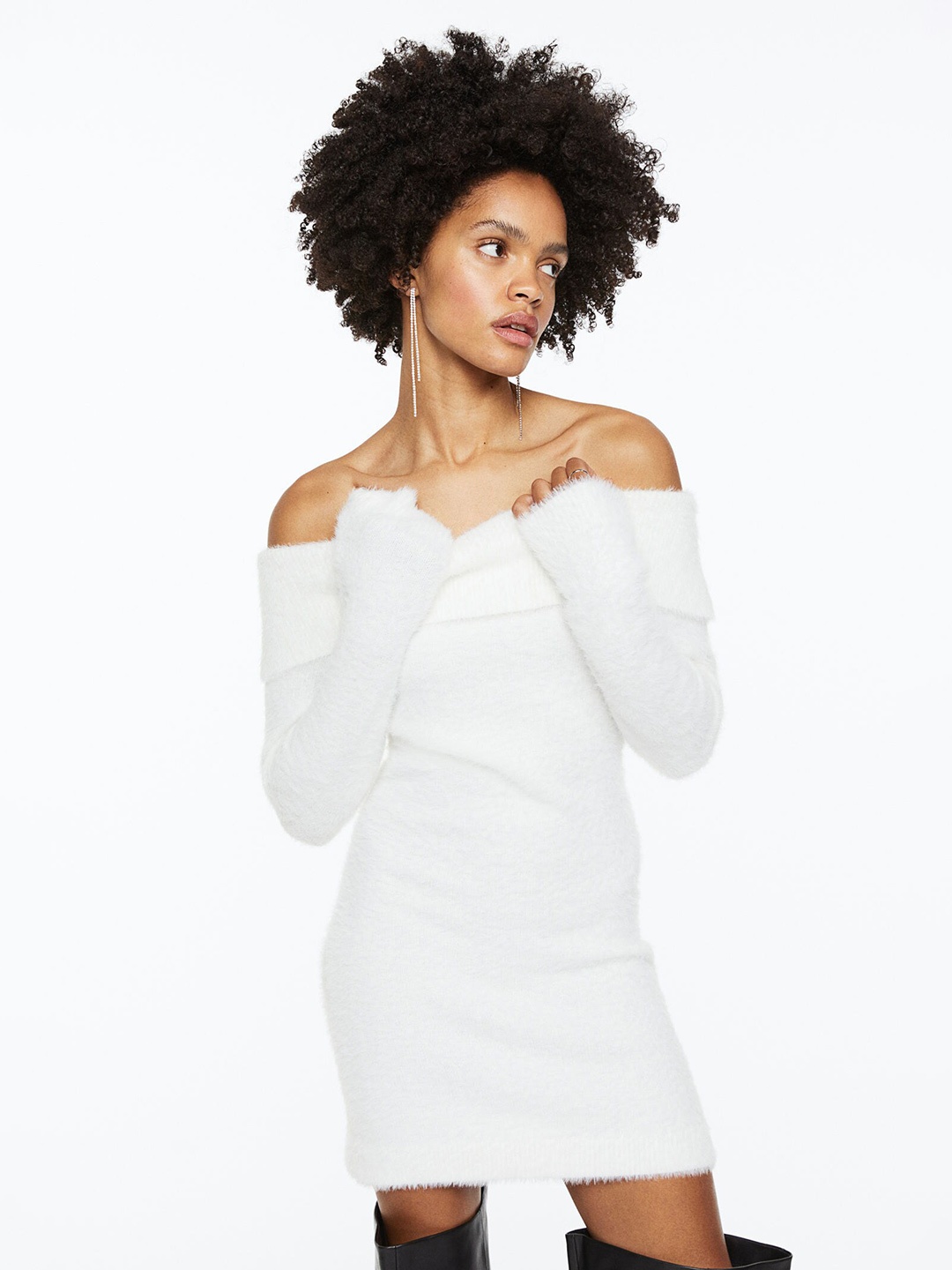 

H&M Women White Fluffy Off-The-Shoulder Dress