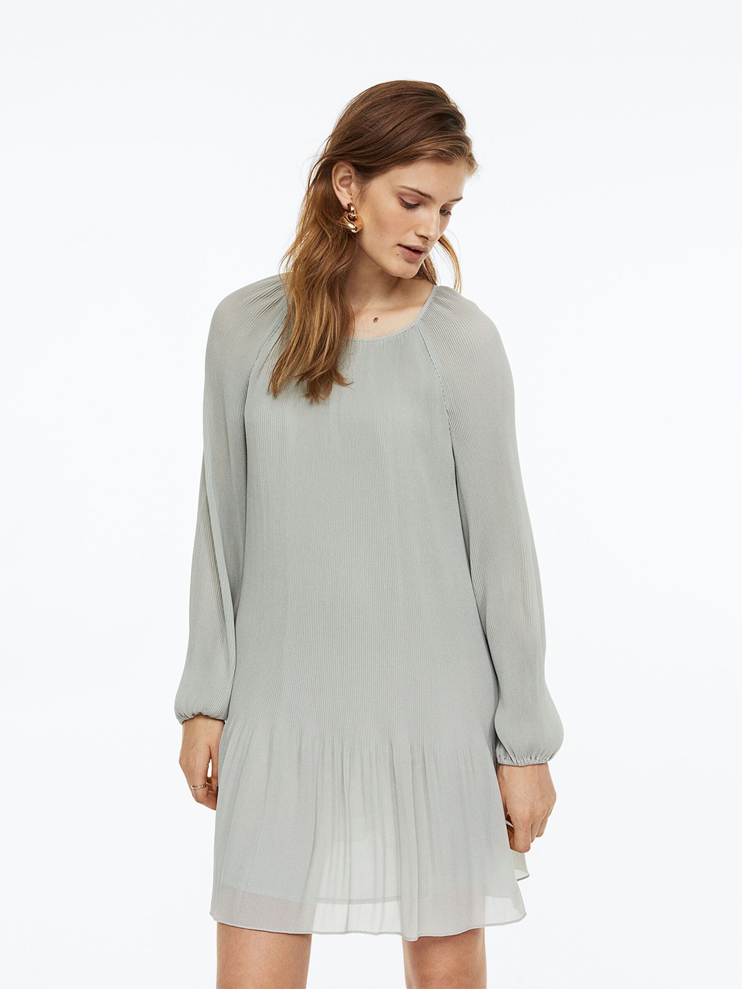 

H&M Green Pleated Chiffon Dress