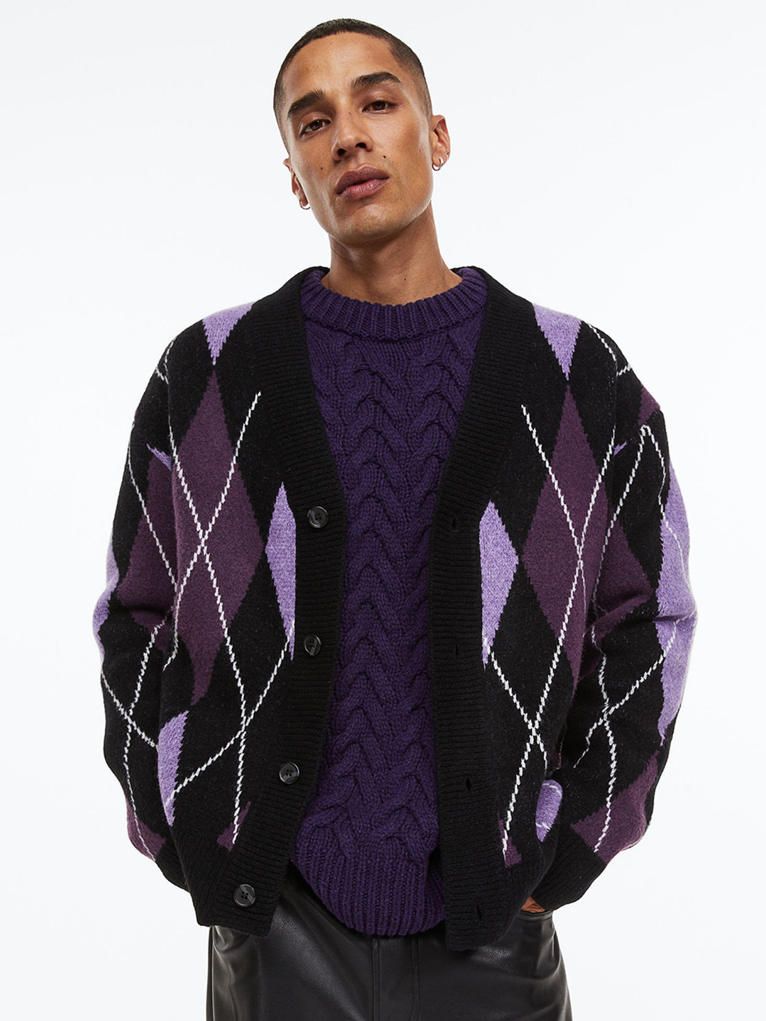 

H&M Men Black & Lavender Oversized Fit Cardigan