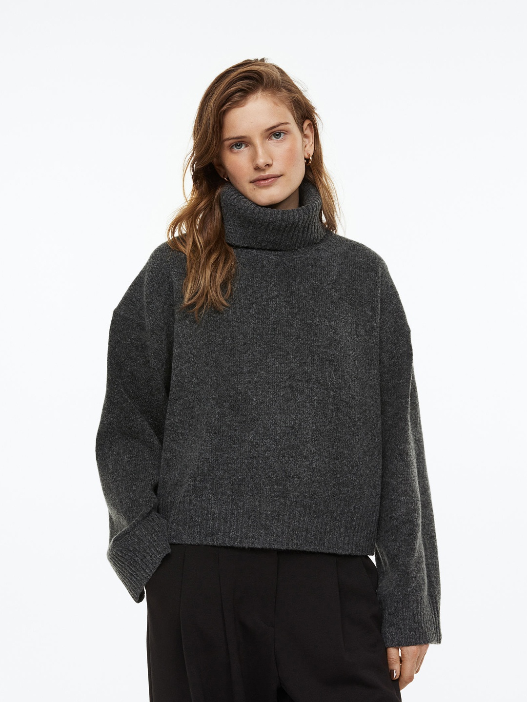 

H&M Women Grey Oversized Polo-Neck Jumper