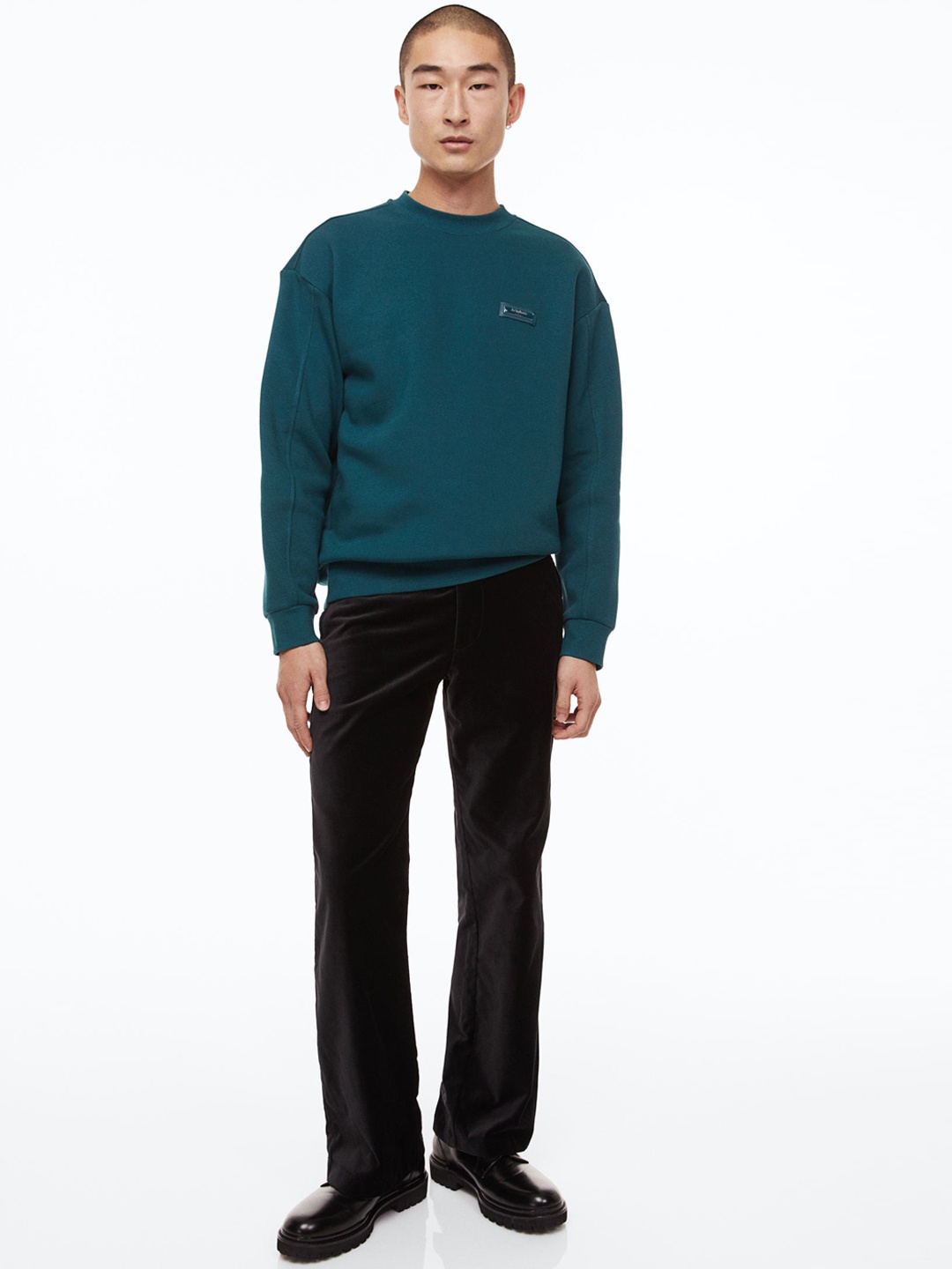 

H&M Men Black Regular Fit Velour Trousers