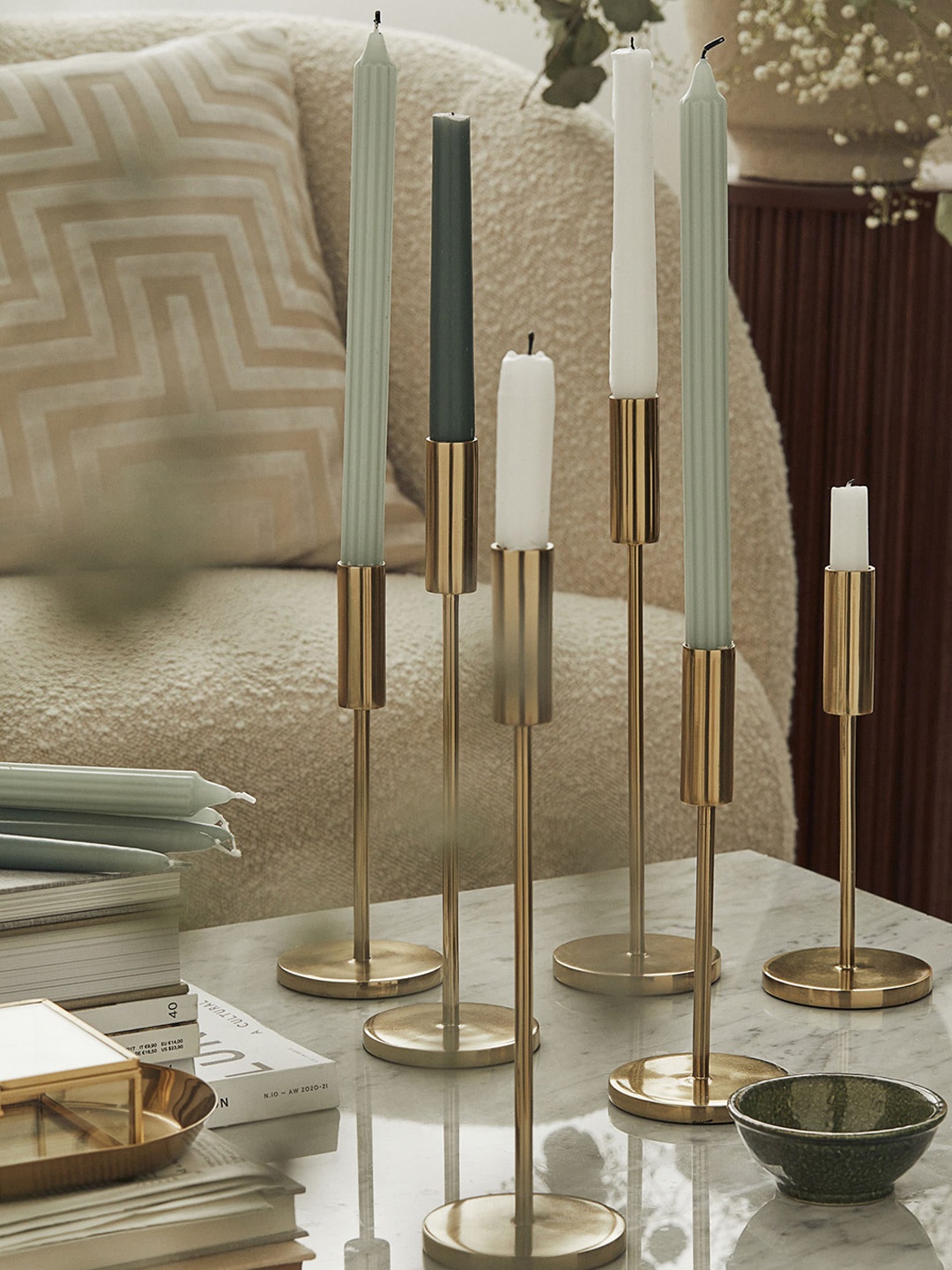 

H&M Gold-Toned Candlestick