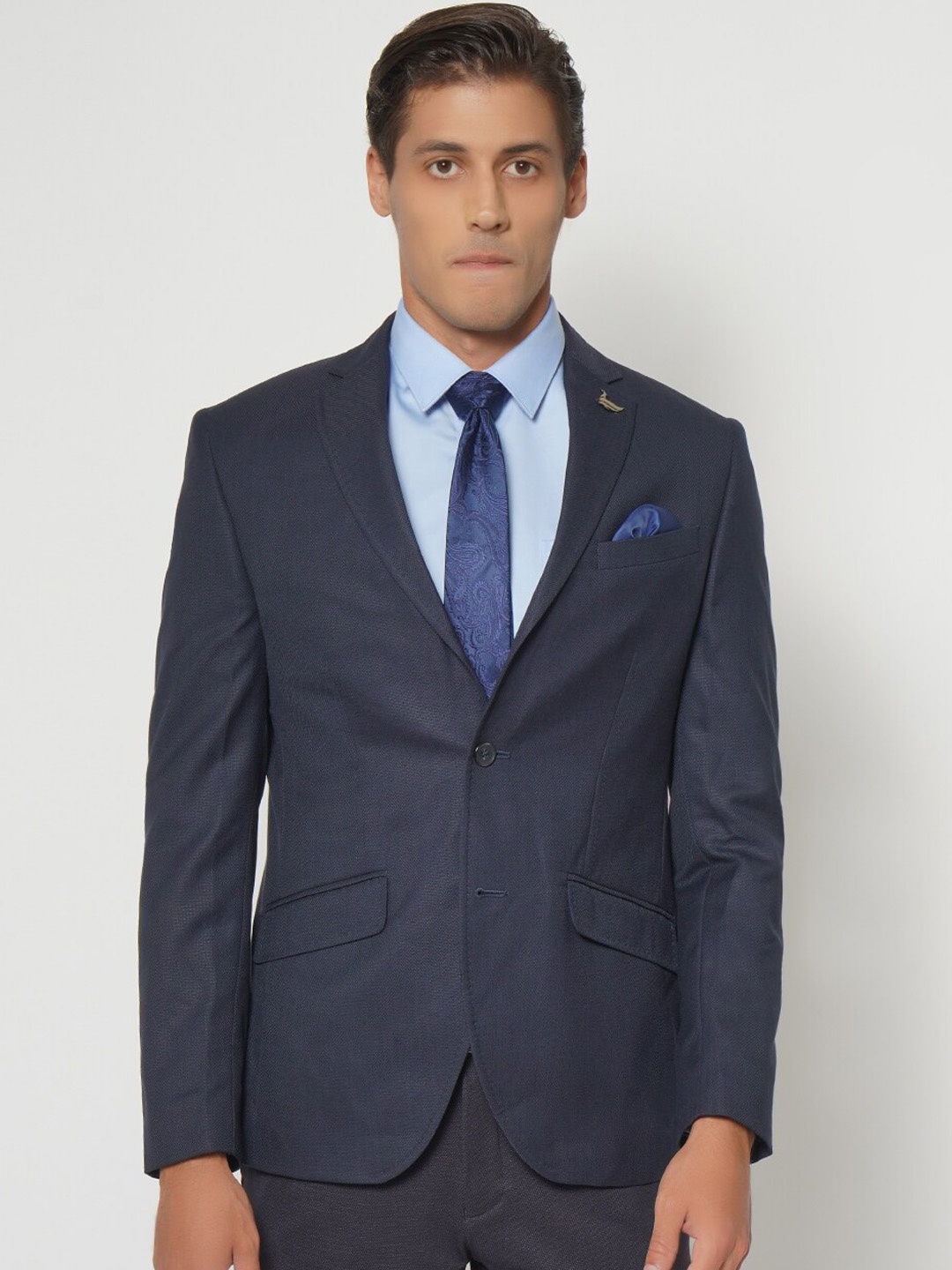 

Blackberrys Men Navy Blue Solid Slim-Fit Single Breasted Blazers