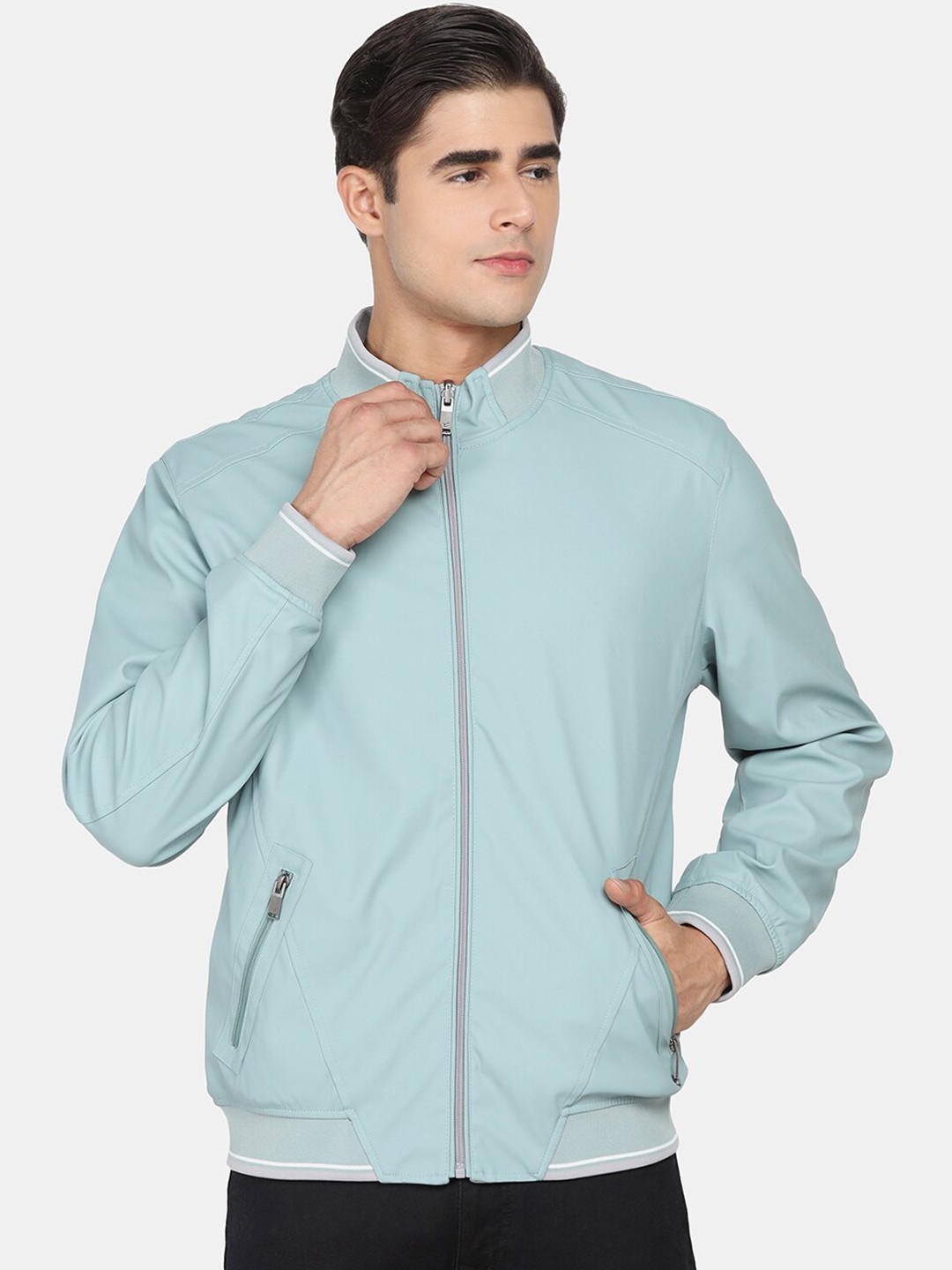 

Blackberrys Men Plus Size Green Leather Solid Bomber Jacket