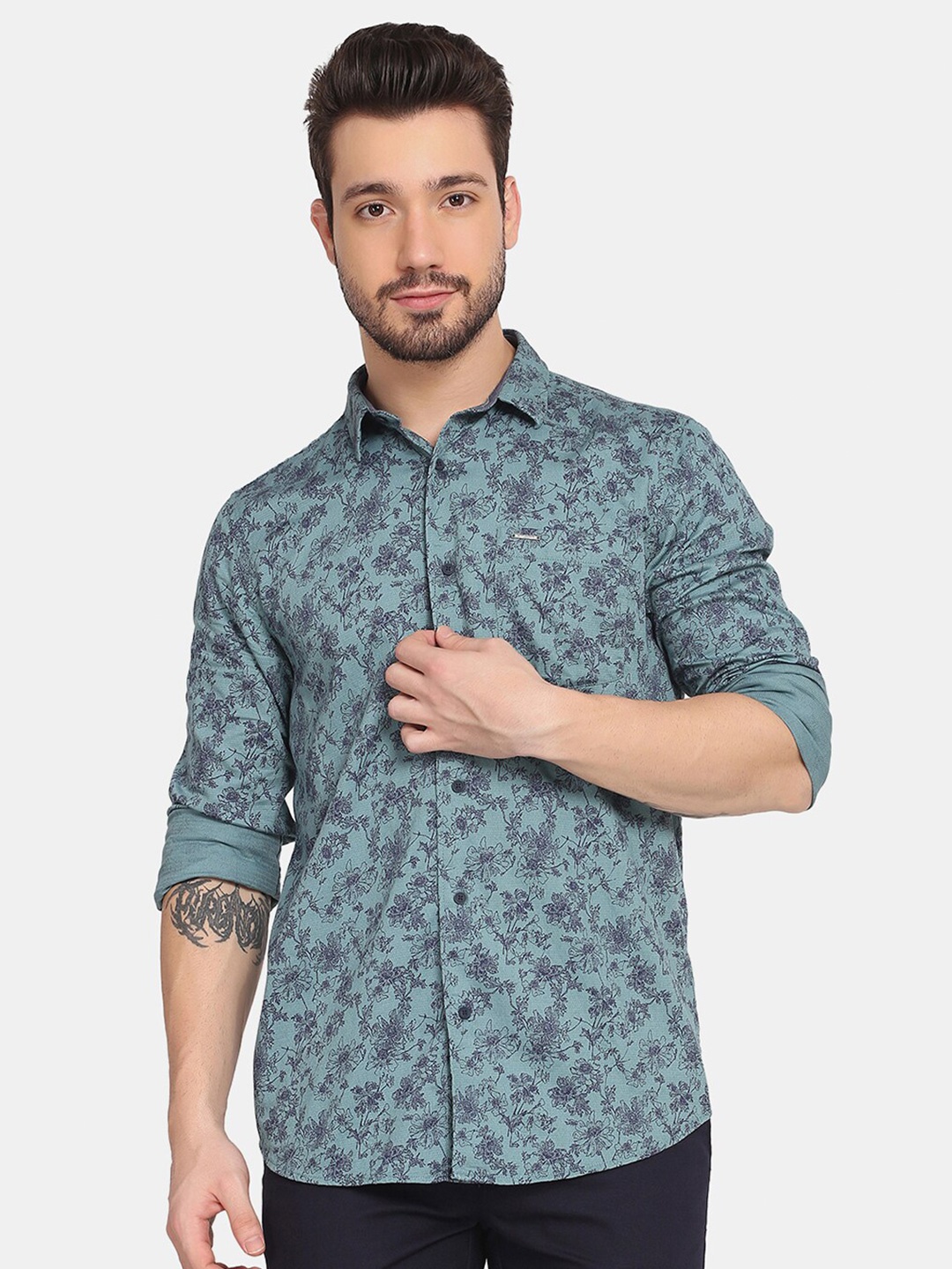 

Blackberrys Men Cotton Slim Fit Floral Printed Casual Shirt, Blue