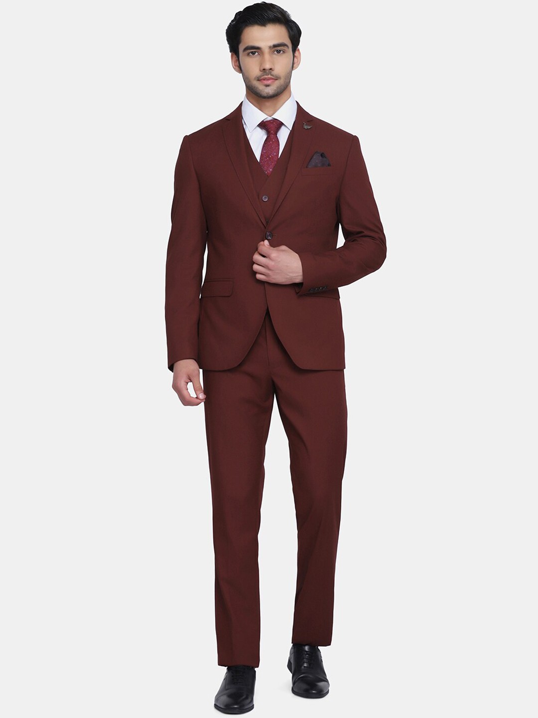 

Blackberrys Men Orange Solid Slim-Fit Single Breasted 3-Piece Suits