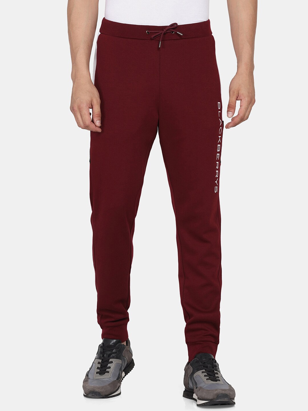 

Blackberrys Men Maroon Solid Slim-Fit Joggers