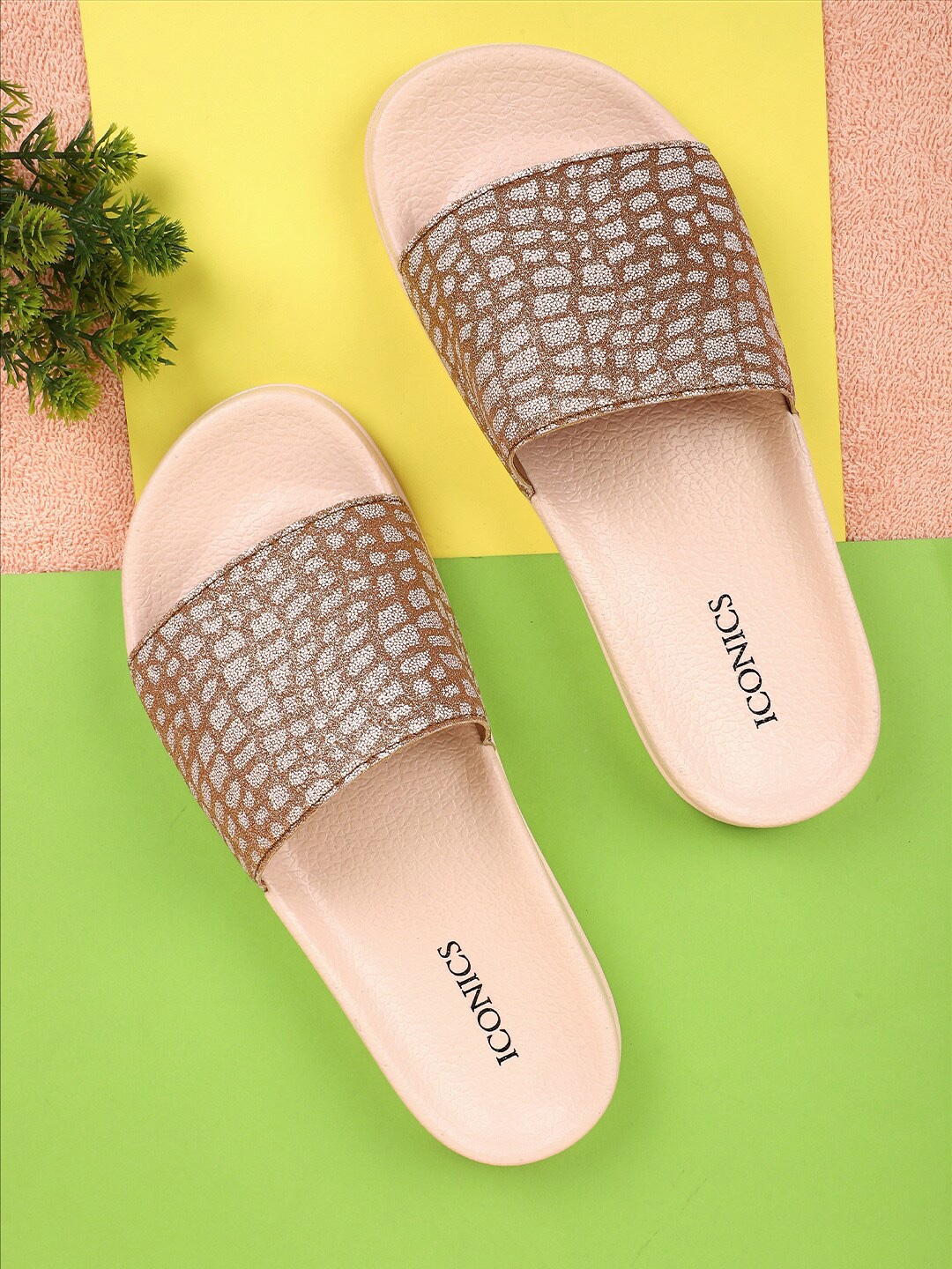

ICONICS Women Pink & Black Printed Sliders
