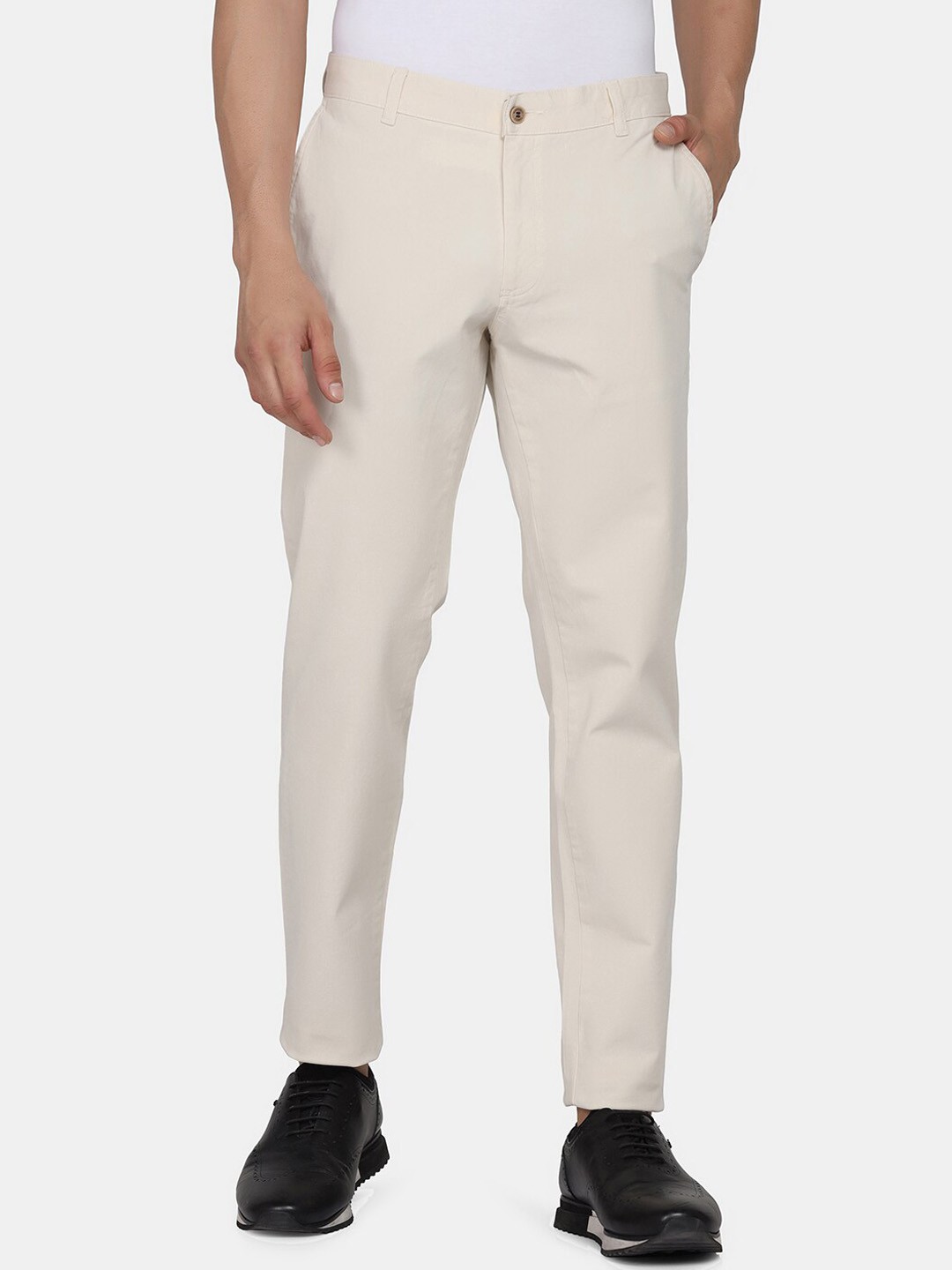 

Blackberrys Men Beige Skinny Fit Trouser