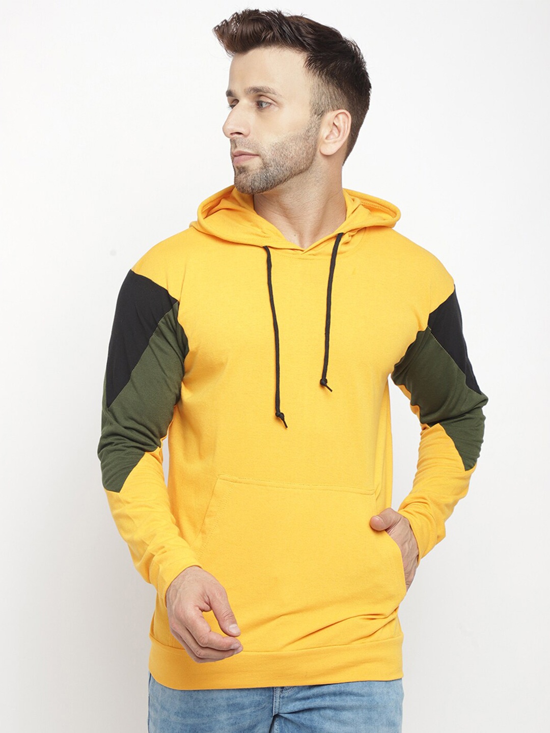 GRITSTONES Men Yellow & Black Colourblocked Cotton T-shirt