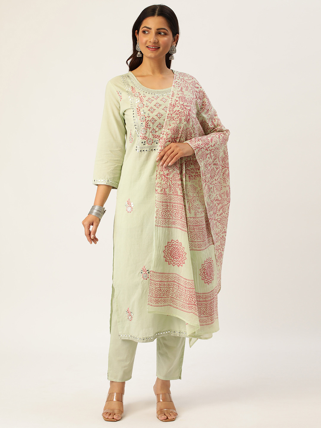 

HEEPOSH Green & Pink Embroidered Pure Cotton Kurta with Trousers & Dupatta
