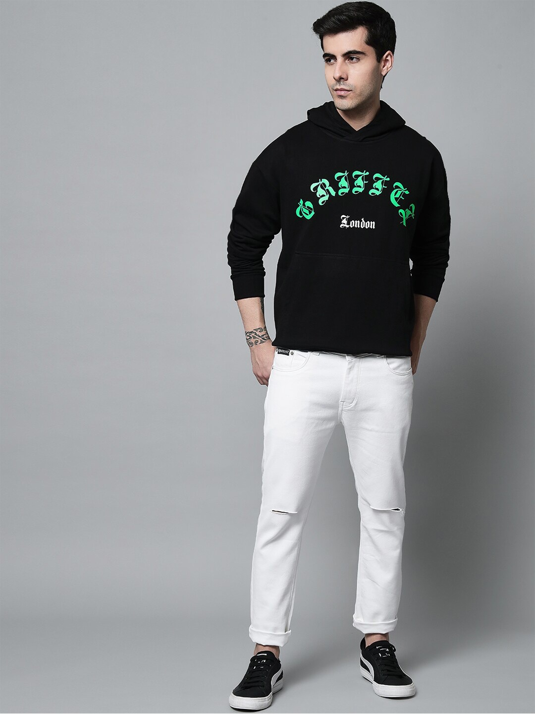 

GRIFFEL Men Black Fleece Printed Hooded Sweatshirt