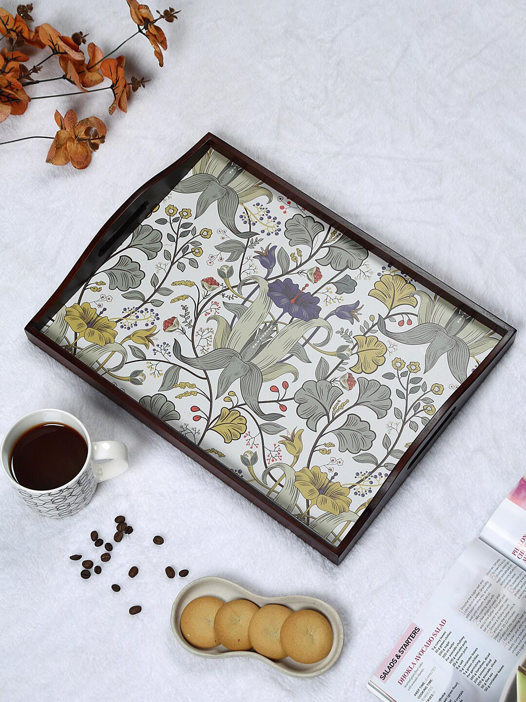 

Reinvention Factory Brown & Green Retro Hibiscus Printed Teak Wood Trays