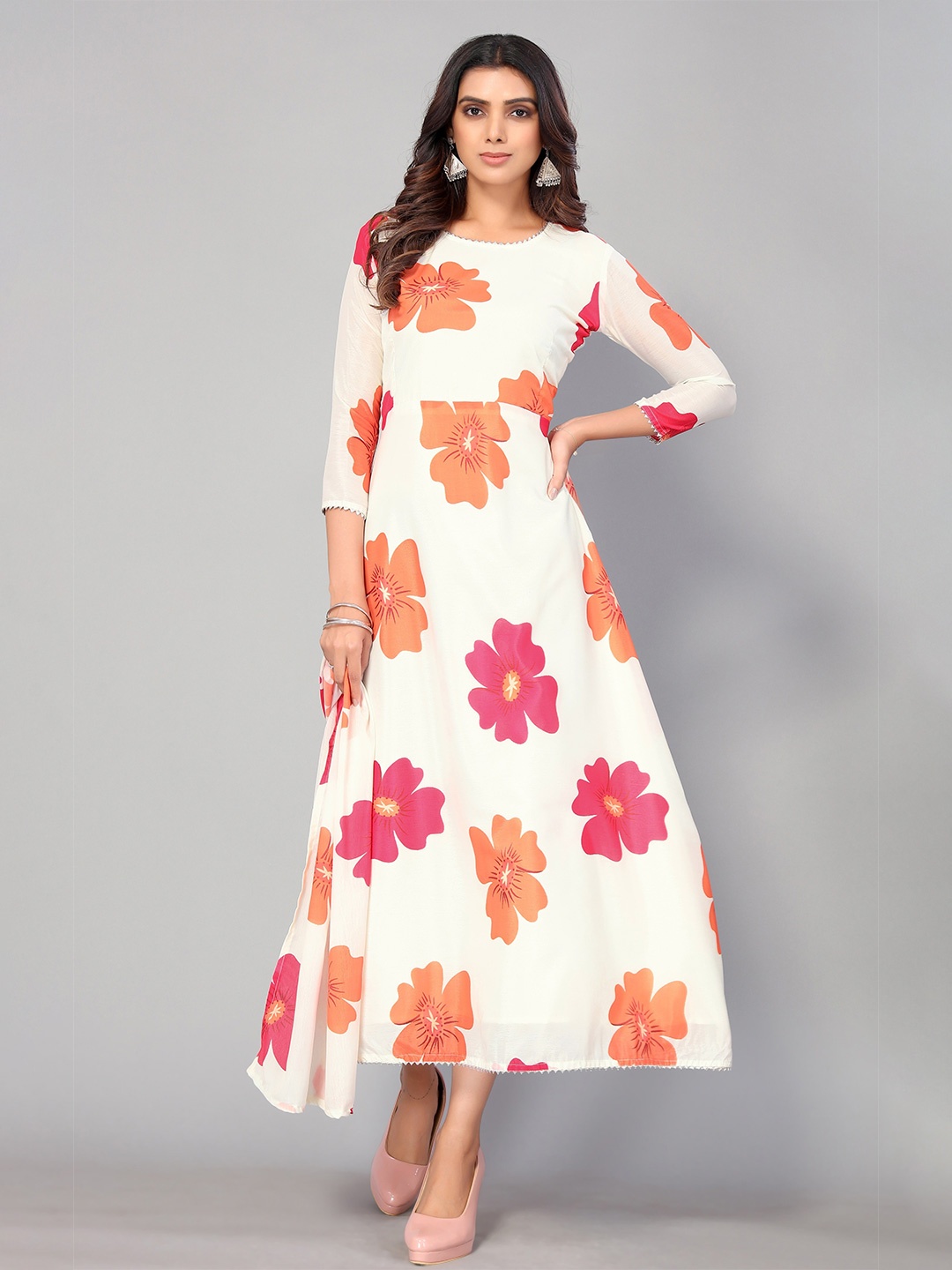 

AA-HA!! Boat Neck Floral Printed Silk Kurta, White