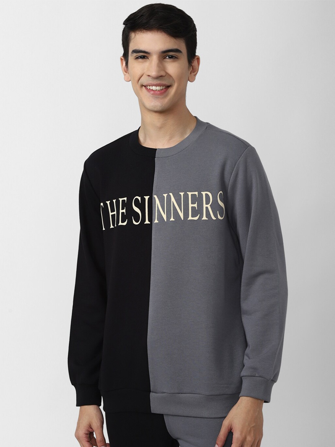 

FOREVER 21 Men Grey Printed Cotton Sweatshirt