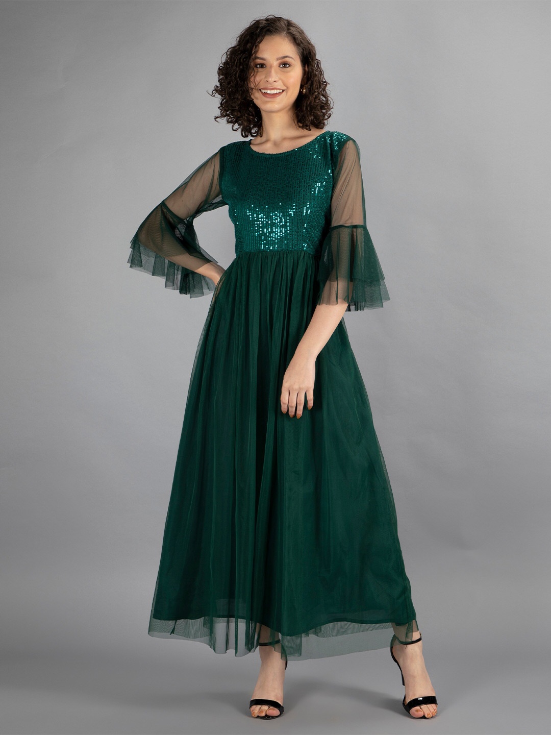 

NEUDIS Green Net Solid Maxi Dress