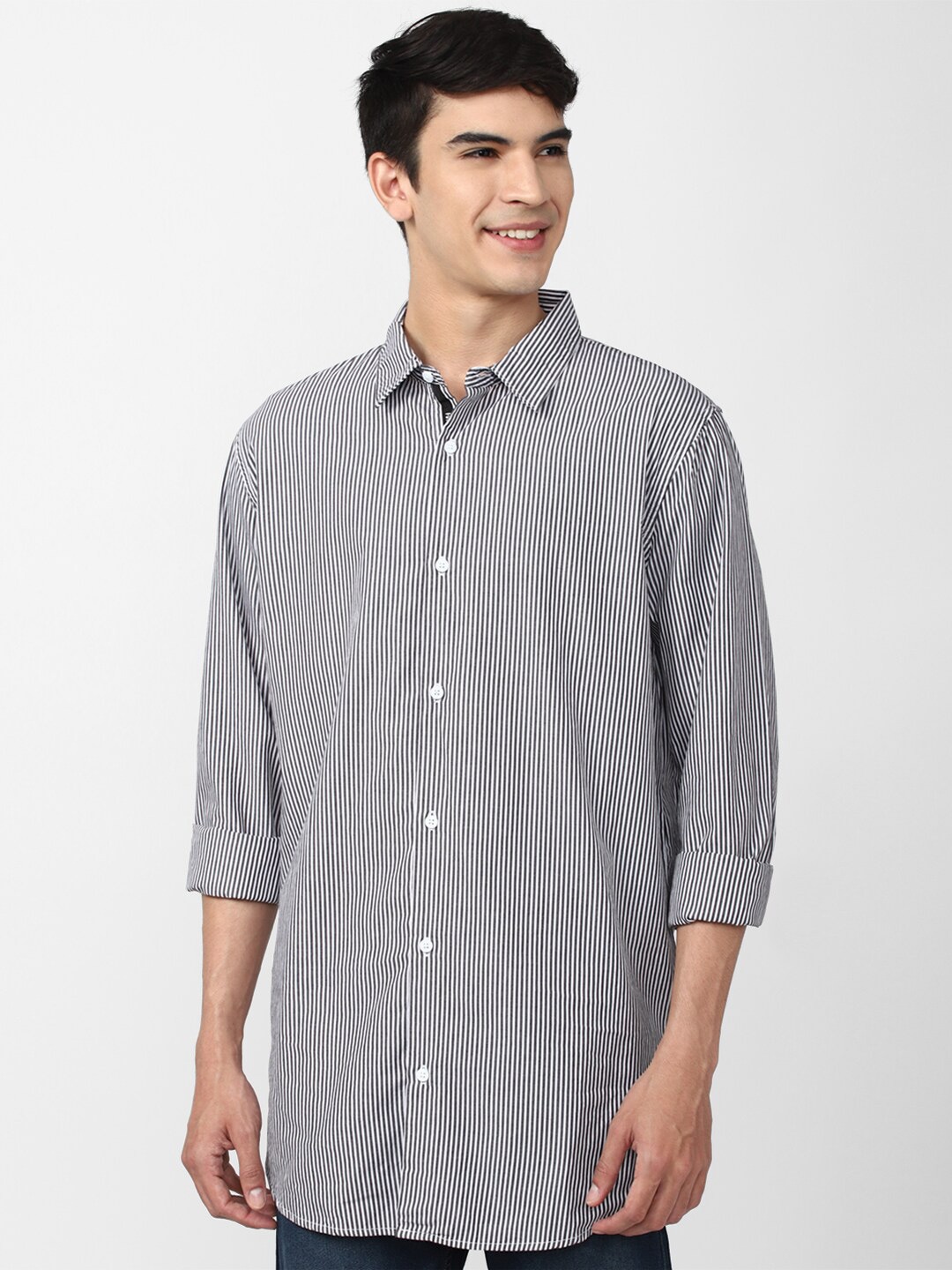

FOREVER 21 Men Regular Fit Striped Cotton Casual Shirt, Grey