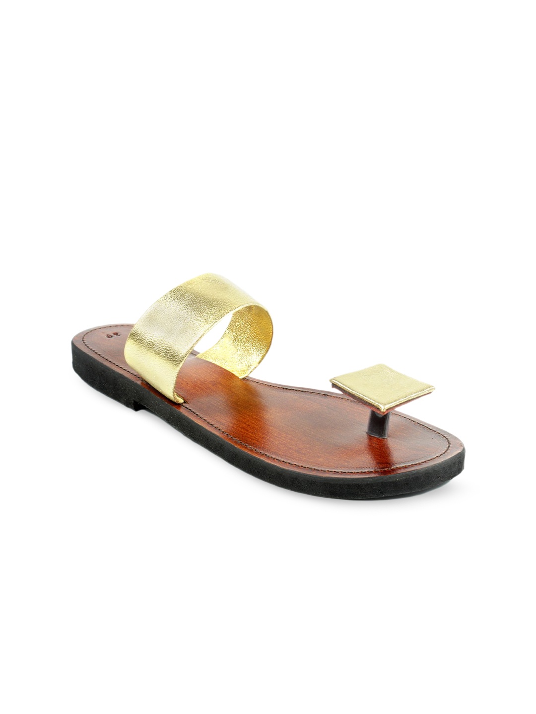 

JUTTIES MAKER Women Gold-Toned Ethnic One Toe Flats