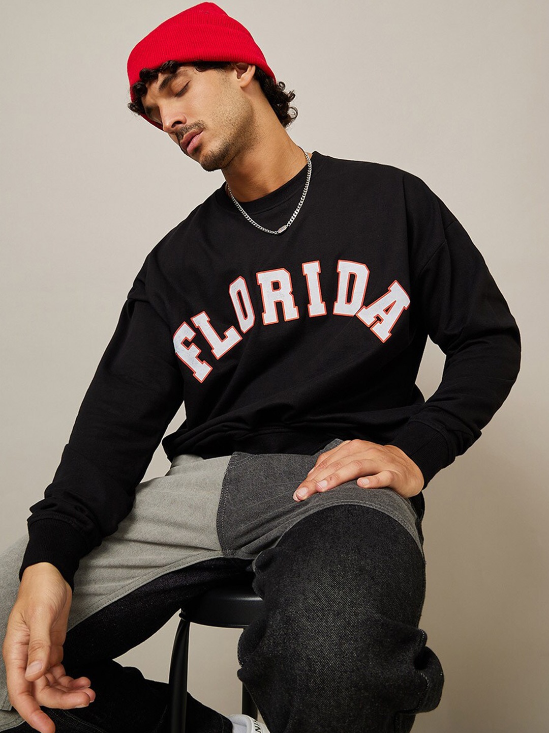 

Styli Men Back HD Text Printed Oversized Sweatshirt, Black