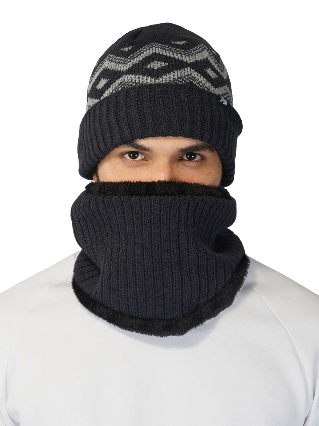 

iSWEVEN Black & Blue Caps with Neck Warmer 2 In1 Beanie