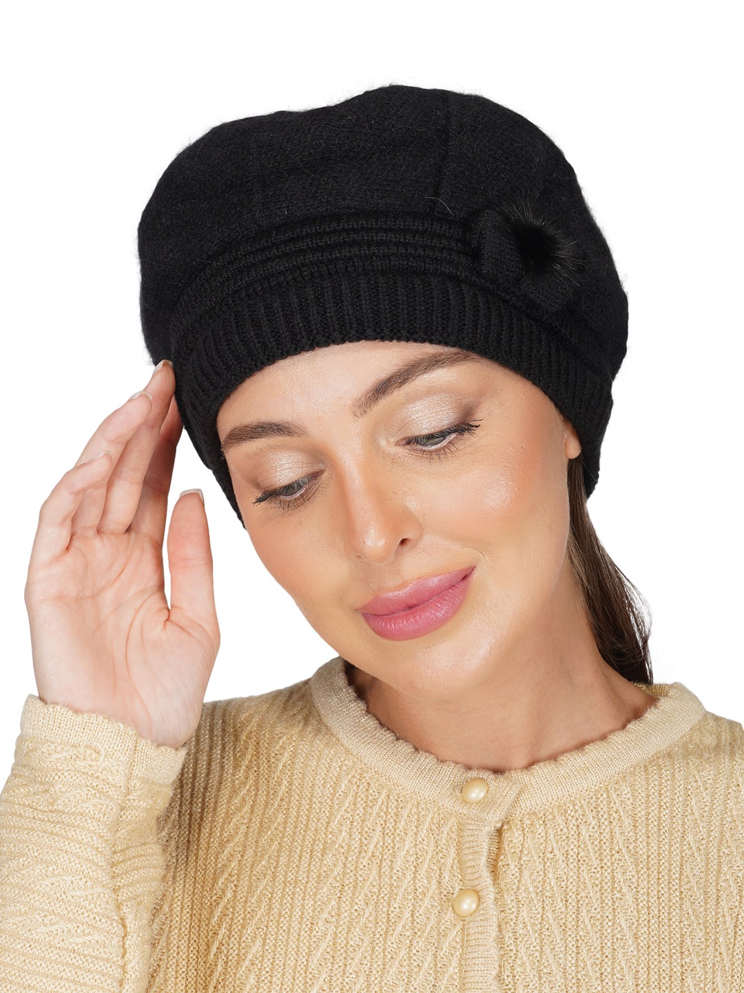 

iSWEVEN Women Black Slouchy Beanie