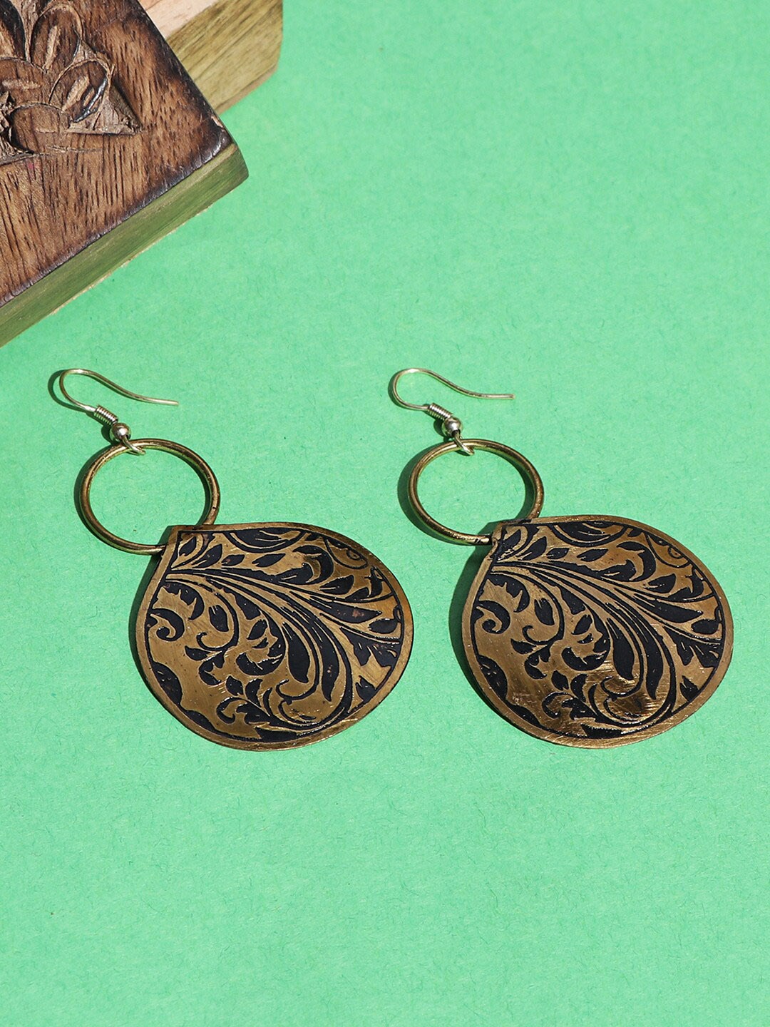 

TRISHONA Gold-Toned Contemporary Drop Earrings