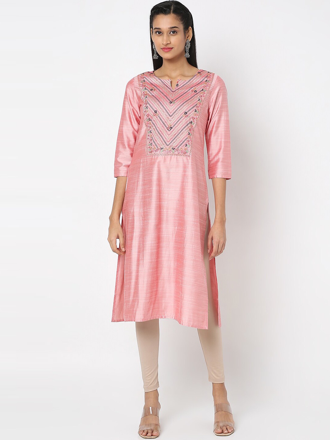 

Ethnicity Ethnic Motifs Yoke Zari Design Keyhole Neck Kurta, Pink