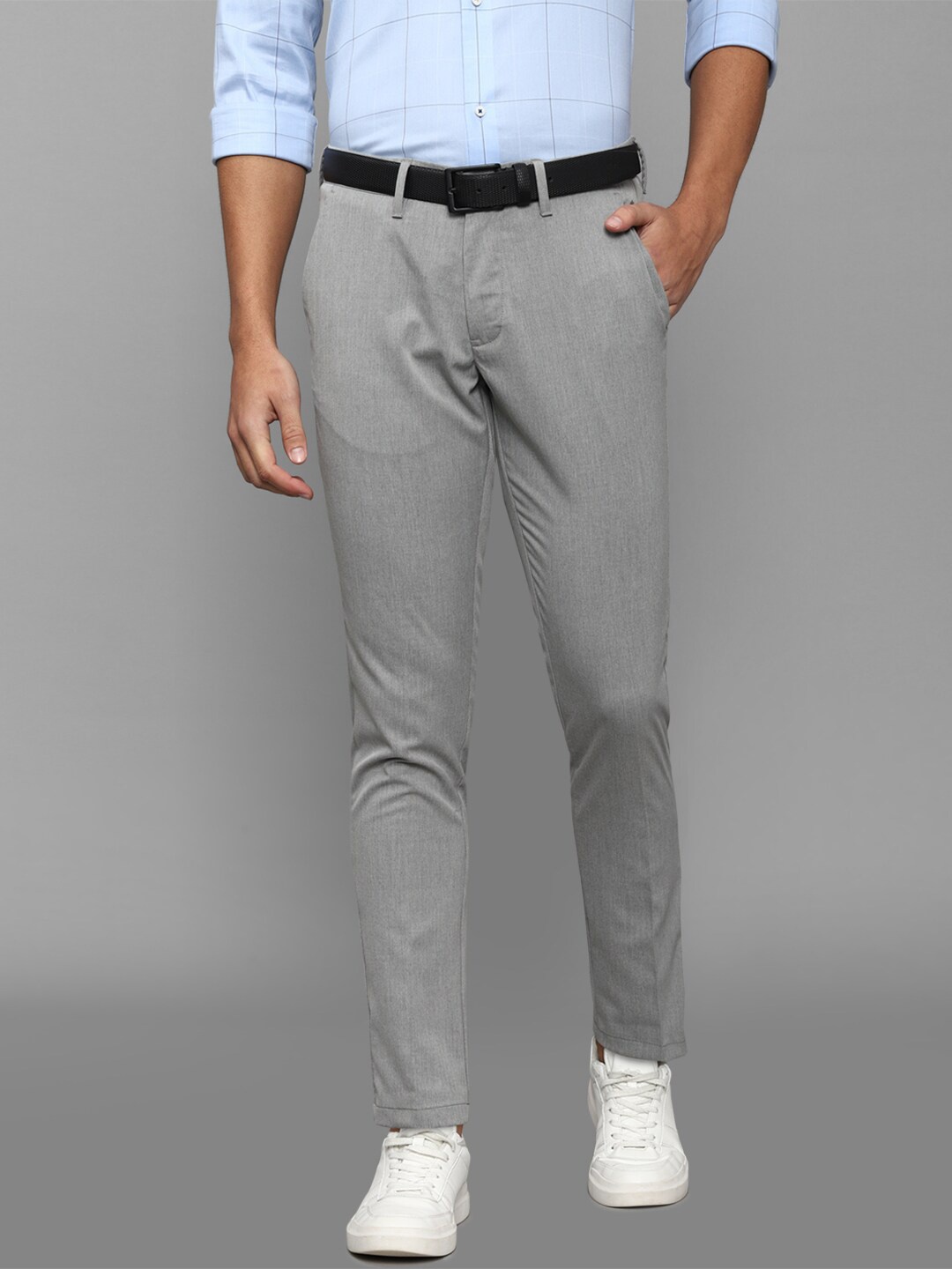 

Louis Philippe Sport Men Grey Slim Fit Trouser