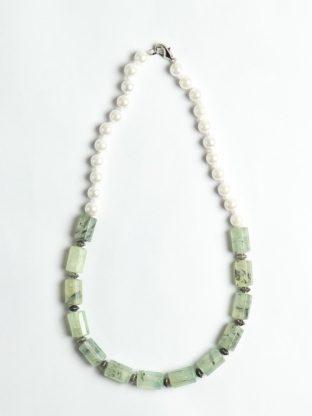 

STILSKII Green & White Brass Brass-Plated Necklace