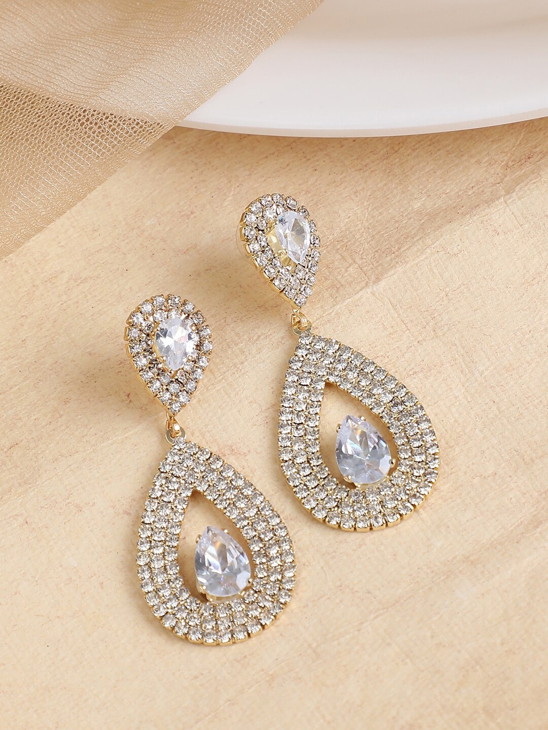 

SOHI Gold-Plated Contemporary Drop Earrings