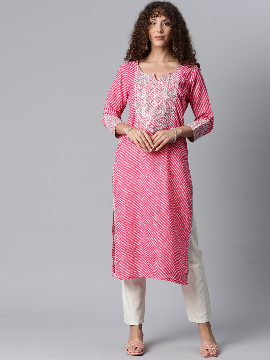 

HIGHLIGHT FASHION EXPORT Women Pink & Silver-Toned Leheriya Embroidered Kurta