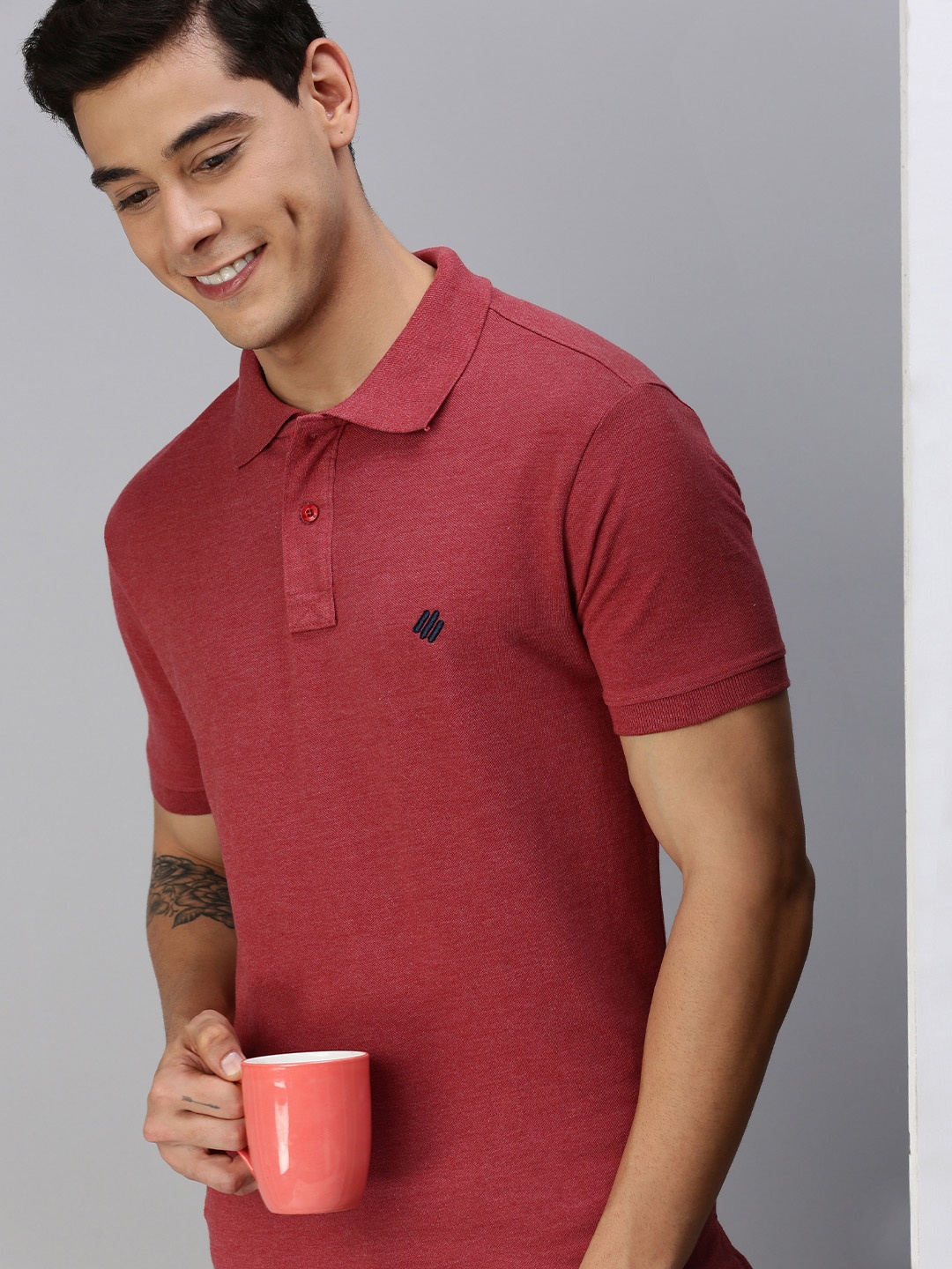 

ONN Men Maroon Solid Polo Collar T-shirt
