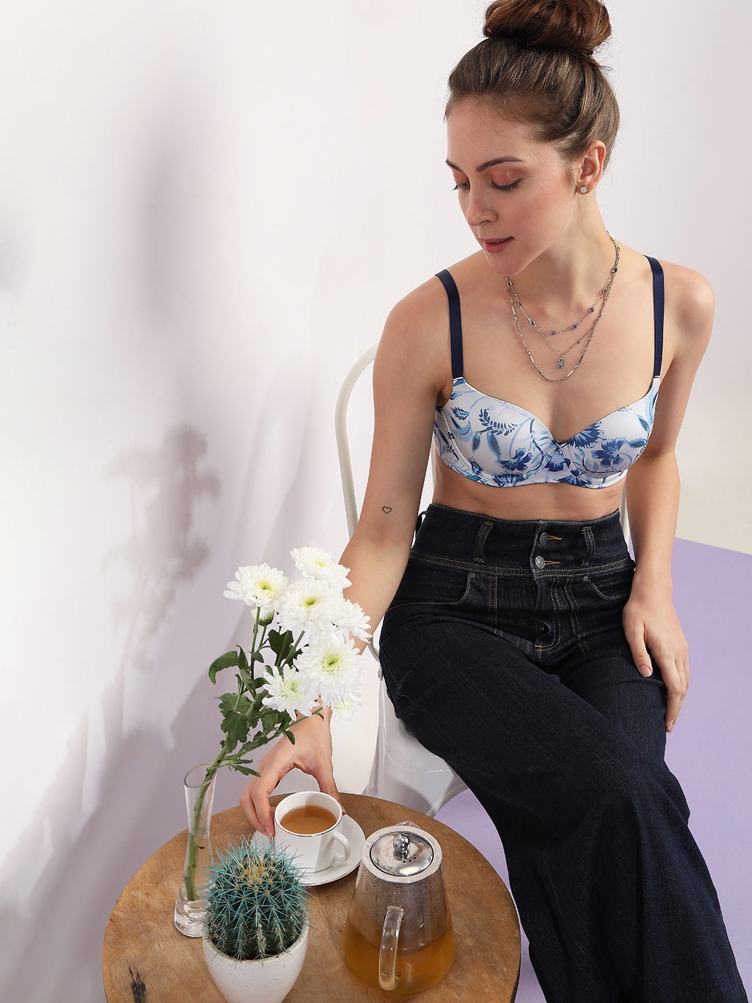 

Vero Moda Intimates Blue & White Floral Bra Underwired Lightly Padded