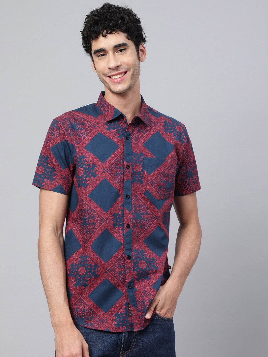 

VEIRDO Men Printed Casual Cotton Shirt, Red