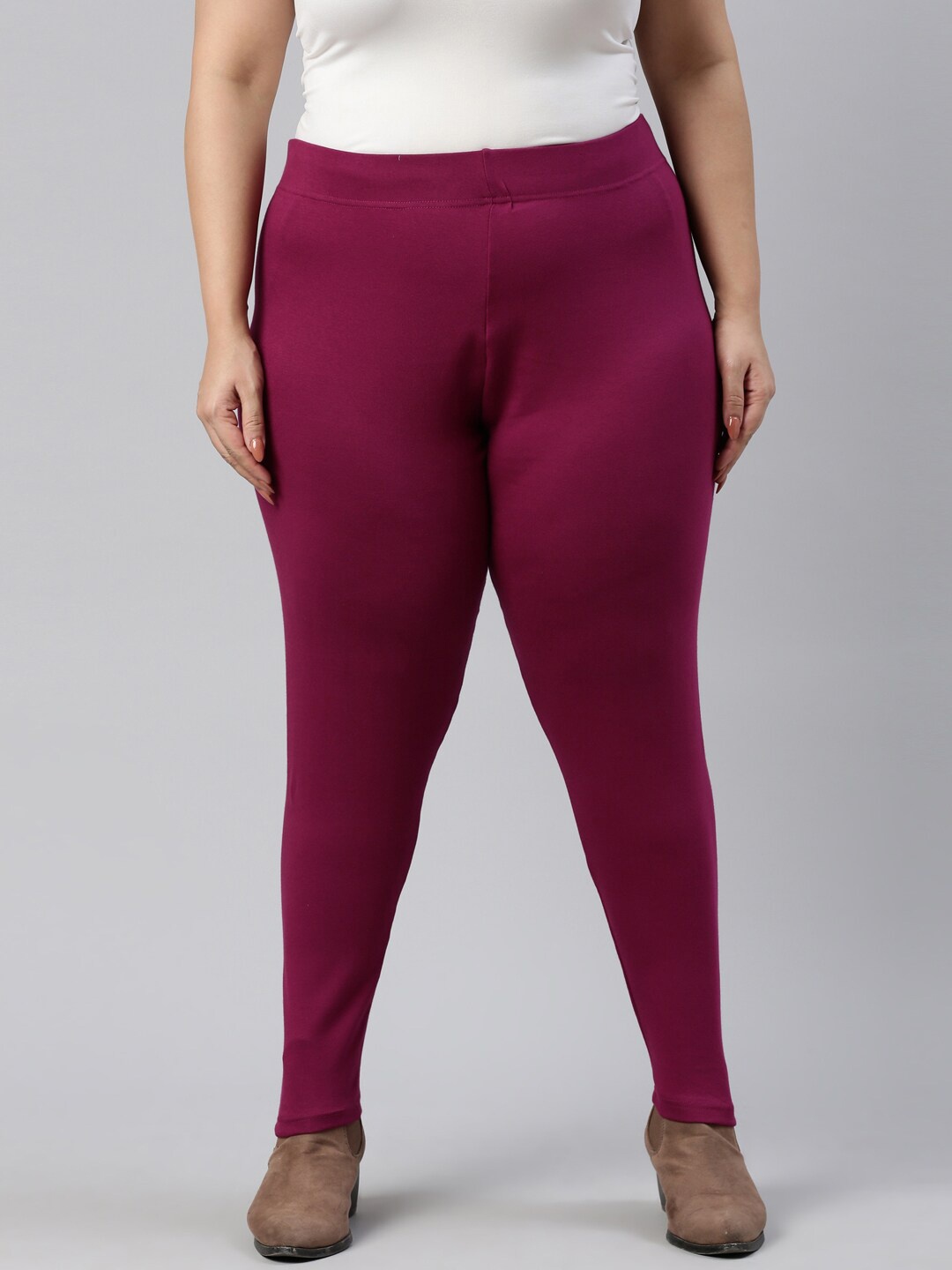 

Go Colors Women Plus Size Red Solid Slim-Fit Ankle-Length Leggings
