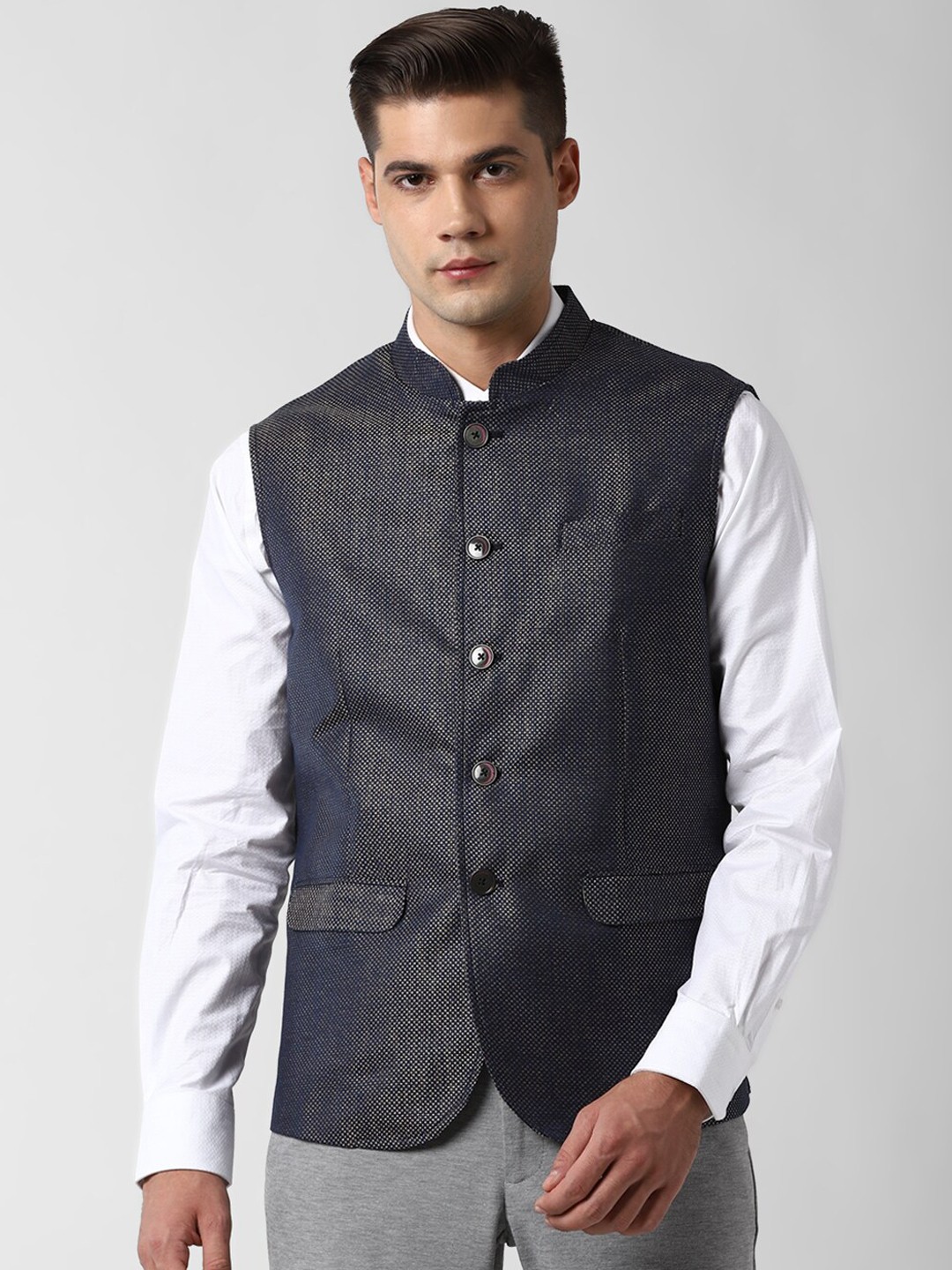 

Peter England Elite Men Navy Blue Woven Designed Nehru Jackets