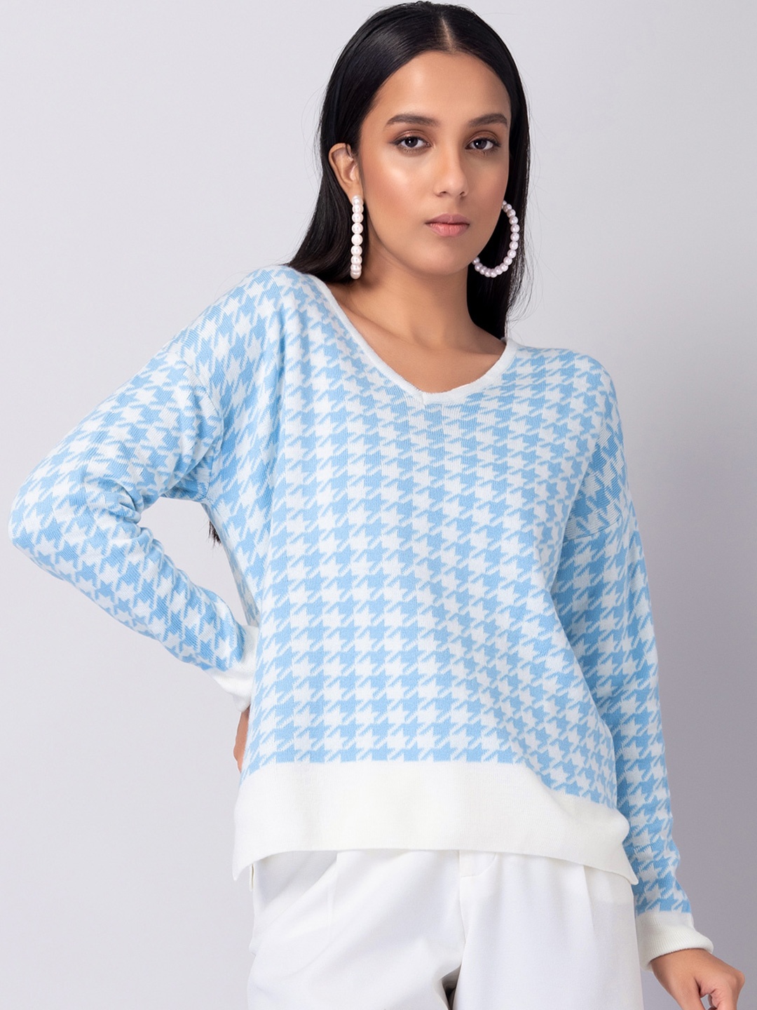 

FabAlley Women Blue & White Checked Pullover