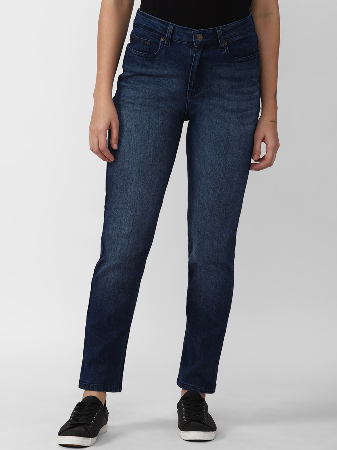 

FOREVER 21 Women Blue Light Fade Regular Fit Jeans