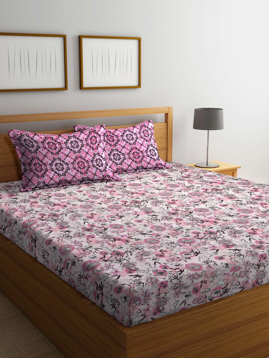 

BOMBAY DYEING Pink & Grey Floral Cotton 100 TC Queen Bedsheet with 2 Pillow Covers